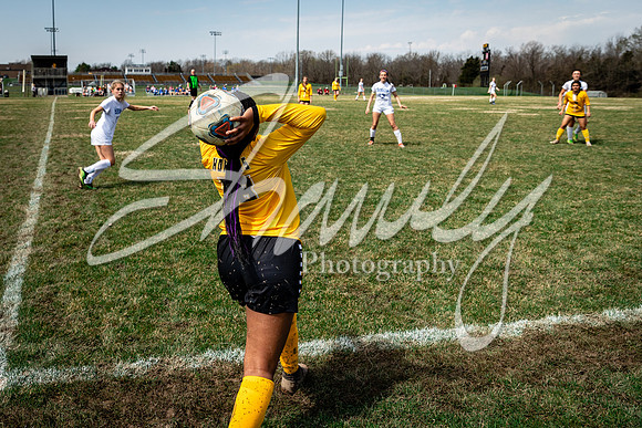 2021.03.27 FHS Varsity Girls Soccer Vs. St. Francis Borgia00102