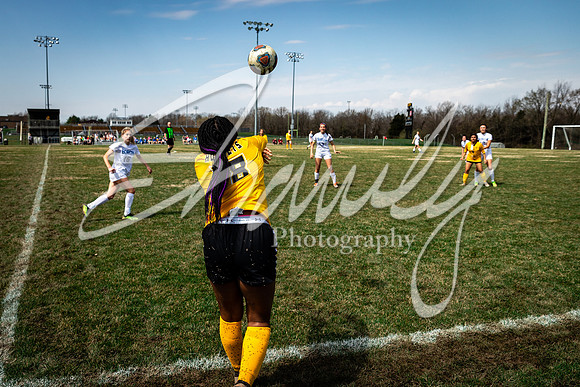 2021.03.27 FHS Varsity Girls Soccer Vs. St. Francis Borgia00104