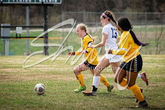 2021.03.27 FHS Varsity Girls Soccer Vs. St. Francis Borgia01073