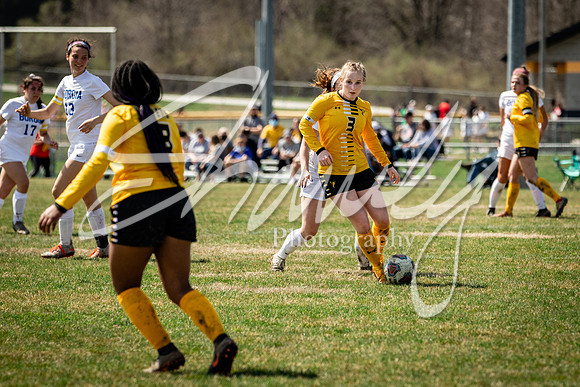 2021.03.27 FHS Varsity Girls Soccer Vs. St. Francis Borgia01453