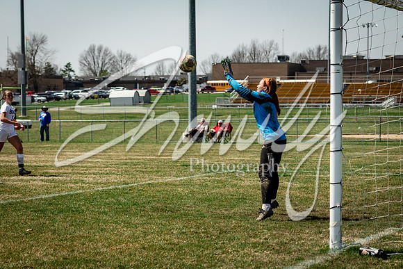 2021.03.27 FHS Varsity Girls Soccer Vs. St. Francis Borgia01614