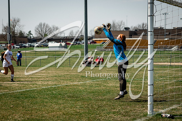 2021.03.27 FHS Varsity Girls Soccer Vs. St. Francis Borgia01615