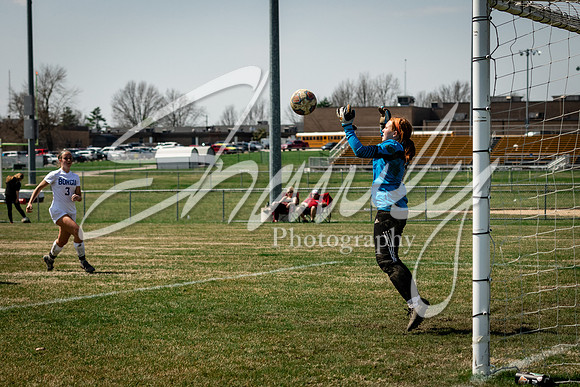 2021.03.27 FHS Varsity Girls Soccer Vs. St. Francis Borgia01617