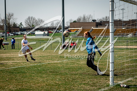 2021.03.27 FHS Varsity Girls Soccer Vs. St. Francis Borgia01620