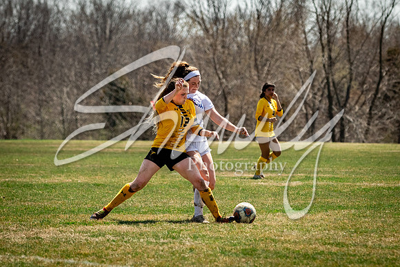 2021.03.27 FHS Varsity Girls Soccer Vs. St. Francis Borgia01749