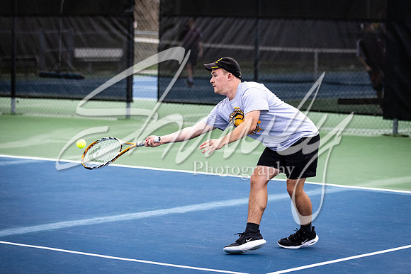 2021.03.30 FHS Boys Tennis Vs. Osage00714