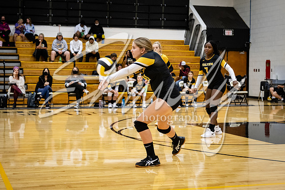 2020.09.29 FHS Volleyball Vs. Hannibal_00786