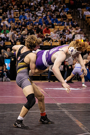 2022.02.18 MSHSAA State Wrestling Semifinals0860