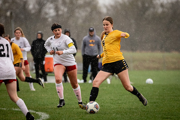 2021.04.08 FHS Girls Soccer Vs. Hannibal00514