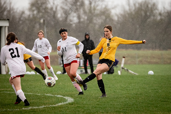 2021.04.08 FHS Girls Soccer Vs. Hannibal00517