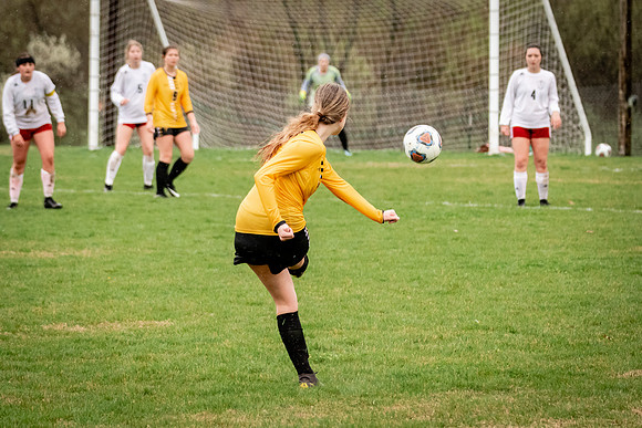 2021.04.08 FHS Girls Soccer Vs. Hannibal02033