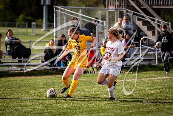 2021.04.15 Varsity Girls Vs. Mexicol01216
