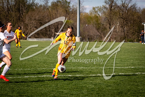 2021.04.15 Varsity Girls Vs. Mexicol01396