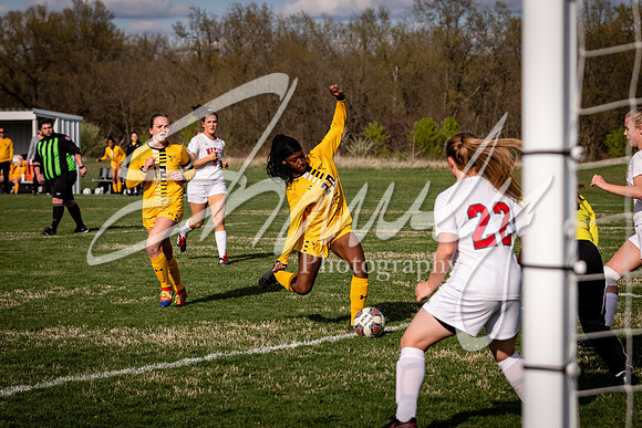 2021.04.15 Varsity Girls Vs. Mexicol01484