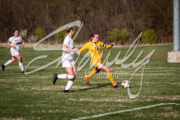 2021.04.15 Varsity Girls Vs. Mexicol00552
