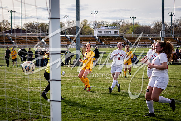 2021.04.15 Varsity Girls Vs. Mexicol02085