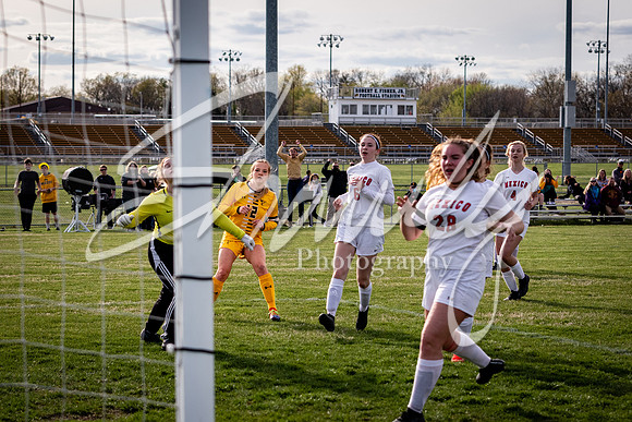 2021.04.15 Varsity Girls Vs. Mexicol02089