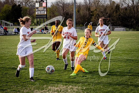 2021.04.15 Varsity Girls Vs. Mexicol02351