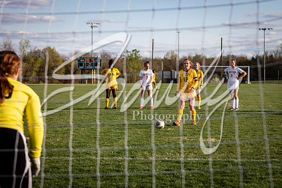 2021.04.15 Varsity Girls Vs. Mexicol03093