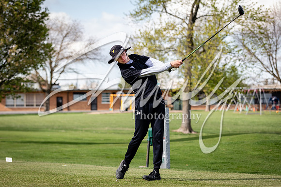 2021.04.21 Varsity Boys Golf00740