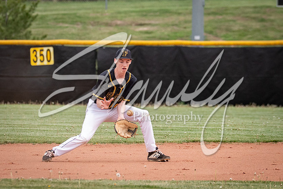 2021.04.27 FHS Baseball Vs. Moberly00167