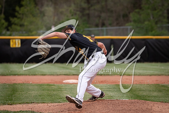 2021.04.27 FHS Baseball Vs. Moberly00561
