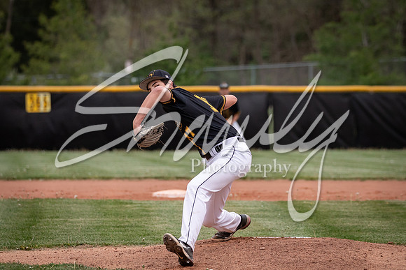 2021.04.27 FHS Baseball Vs. Moberly00562
