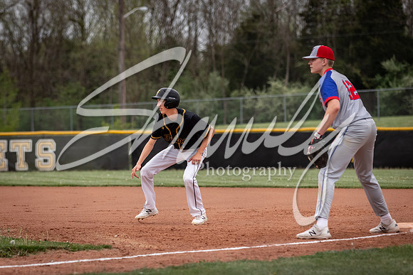 2021.04.27 FHS Baseball Vs. Moberly02461