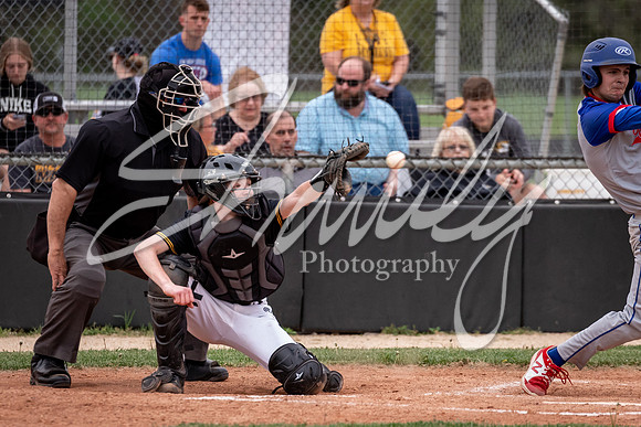 2021.04.27 FHS Baseball Vs. Moberly00943