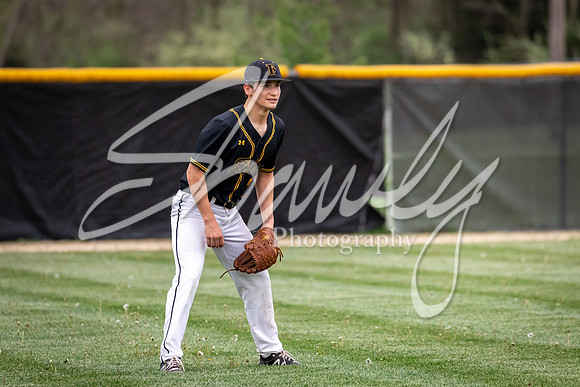2021.04.27 FHS Baseball Vs. Moberly01493