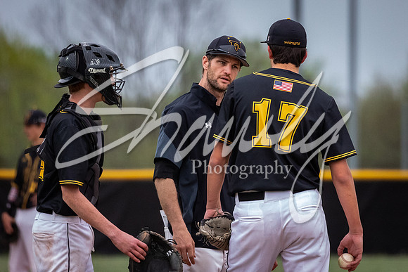 2021.04.27 FHS Baseball Vs. Moberly01832