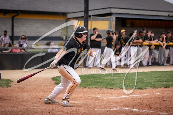 2021.04.27 FHS Baseball Vs. Moberly03744