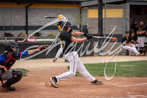 2021.04.27 FHS Baseball Vs. Moberly03825
