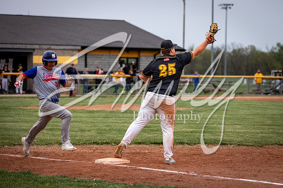 2021.04.27 FHS Baseball Vs. Moberly04313