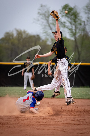 2021.04.27 FHS Baseball Vs. Moberly04386