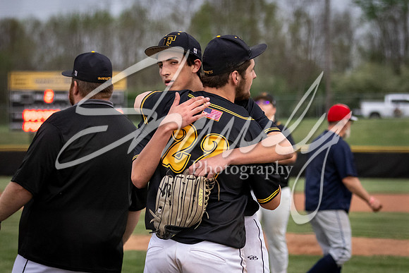 2021.04.27 FHS Baseball Vs. Moberly04911