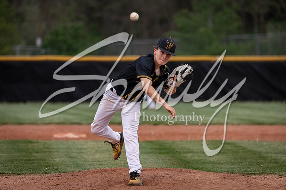 2021.04.27 FHS Baseball Vs. Moberly04403