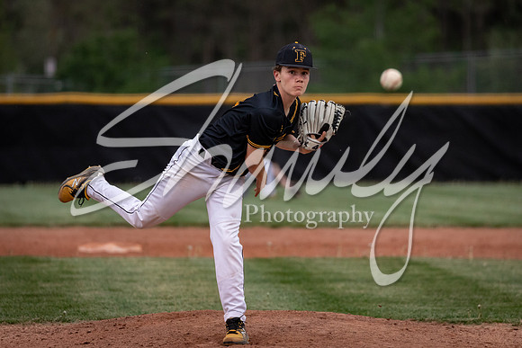 2021.04.27 FHS Baseball Vs. Moberly04405