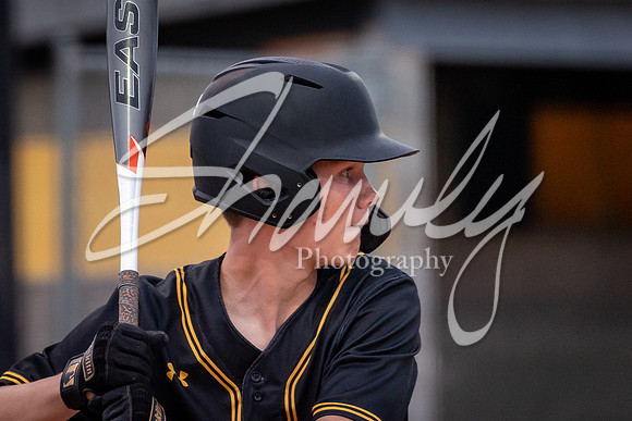 2021.04.27 FHS Baseball Vs. Moberly04583