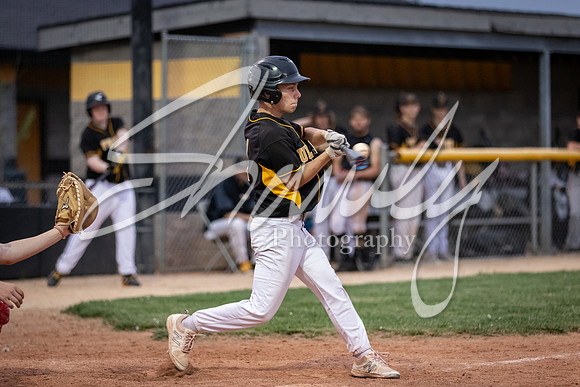 2021.04.27 FHS Baseball Vs. Moberly05859