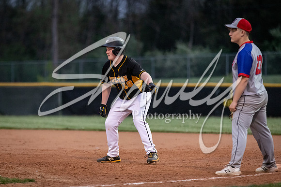 2021.04.27 FHS Baseball Vs. Moberly05948