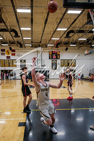 2022.02.08 FHS Basketball Vs. Marshall04605