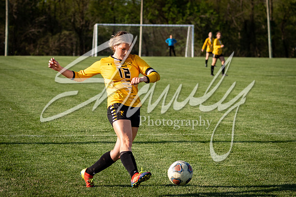 2021.04.29 FHS Girls Soccer Vs. Kirksville03955