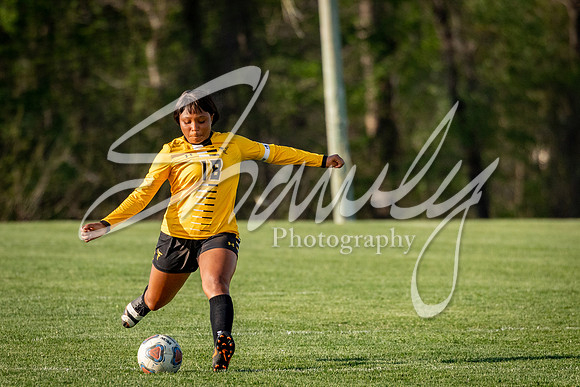 2021.04.29 FHS Girls Soccer Vs. Kirksville04024