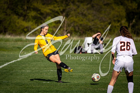2021.04.29 FHS Girls Soccer Vs. Kirksville01519