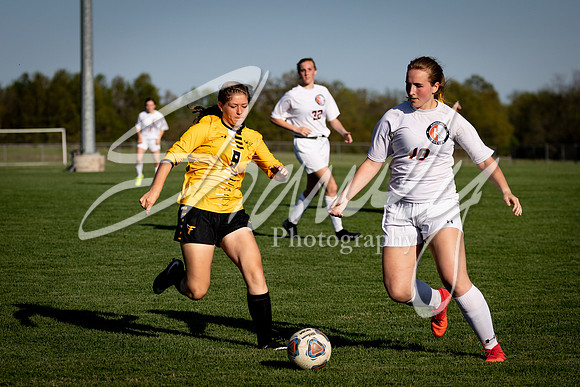 2021.04.29 FHS Girls Soccer Vs. Kirksville03033