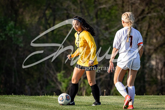 2021.04.29 FHS Girls Soccer Vs. Kirksville03221