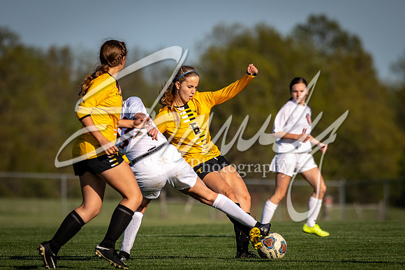 2021.04.29 FHS Girls Soccer Vs. Kirksville03309