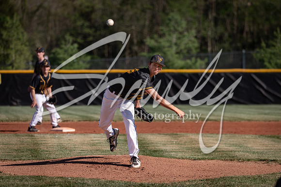 2021.04.30 FHS Baseball Vs. Mexico-5