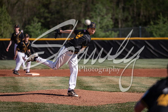 2021.04.30 FHS Baseball Vs. Mexico-8